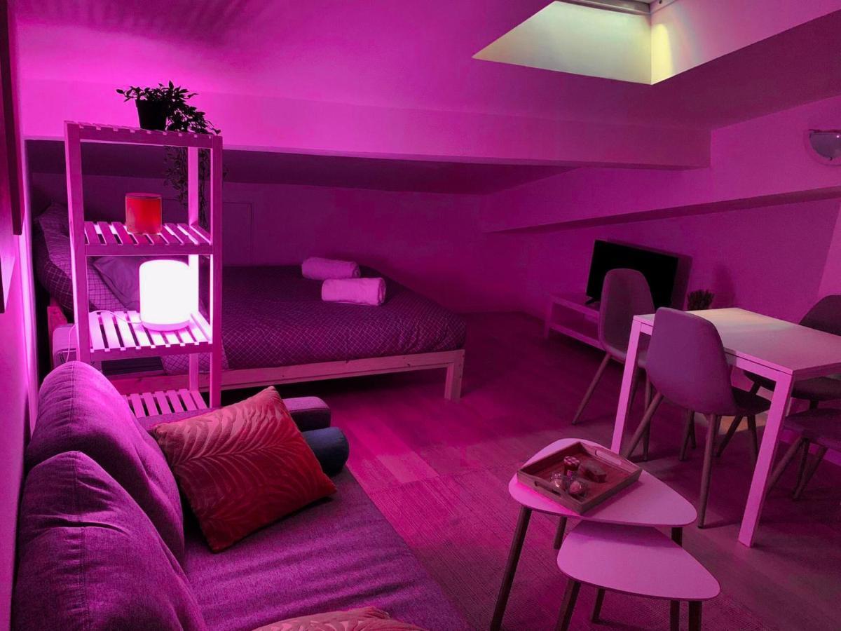 Studio Avec Lumiere D'Ambiance - Proche Victoire Apartment Bordeaux Ngoại thất bức ảnh